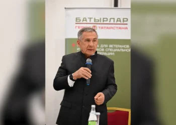 Минниханов встретился с ветеранами СВО — участниками программы «Батырлар»