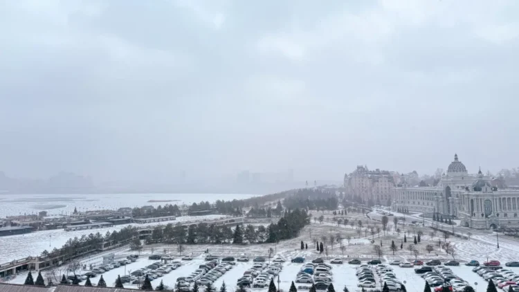 снег в Казани