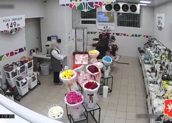 кража букета