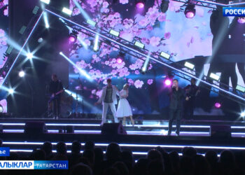 «Татар җыры» фестивале Башкортостанның «Уфа-Арена» стадионында 8 меңнән артык тамашачы җыелды