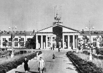 В Казани продолжают реставрацию здания старого аэропорта