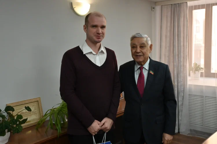 Фото: пресс-служба Госсовета РТ