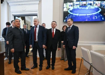 Минниханов и Файзуллин посетили Казанский государственный архитектурно-строительный университет