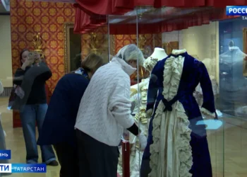 Снежная буря вновь накрыла Татарстан: как в Казани борются с последствиями метели
