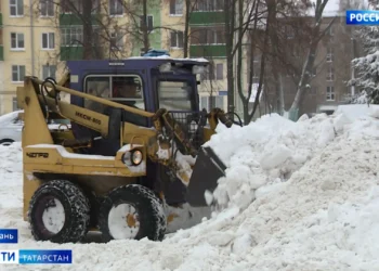 снег