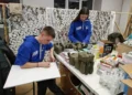 помощь