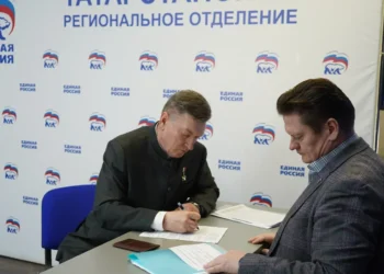 Александр Лапин