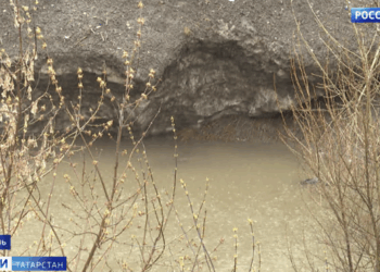 Жители Самосырово жалуются на грязную воду и проблемы со здоровьем