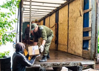 Из Нижнекамска отправили 45 тонн гумпомощи в зону СВО