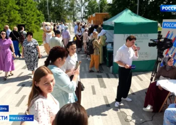 Казанцы открыли пляжный сезон из-за 30-градусной жары