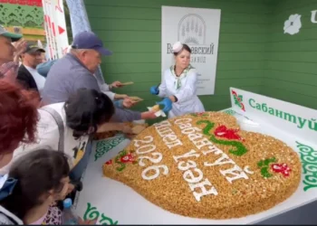 На Сабантуе в Мирном раздали 1,5 тыс. порций чак-чака