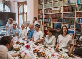 В Калининградской области делегация Татарстана почтила память Фатыха Карима