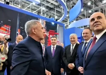 Рустам Минниханов