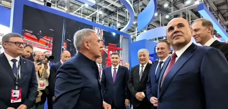 Рустам Минниханов