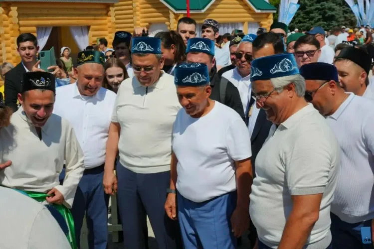Фото: tatar-congress.org