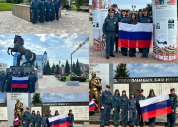 Под знаменем мужества и чести: сотрудники МЧС Татарстана отмечают День Государственного флага