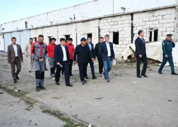 Рустам Минниханов в Нижнекамске: осмотр промзоны и оценка последствий атаки БПЛА