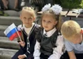 В селе Высокая Гора отметили День Государственного флага Российской Федерации