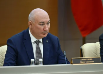 Полпред Президента РФ в ПФО Игорь Комаров представил нового главного федерального инспектора по РТ