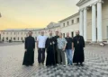 Игорь Матвиенко и Николай Расторгуев посетили святые мощи в Казани