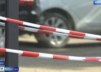 В Елабуге бывший возлюбленный напал на 18-летнюю девушку в цветочном магазине