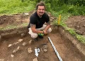 Клад женских украшений пьяноборской культуры: в Менделеевском районе нашли уникальный артефакт железного века