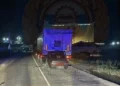 В Татарстане водитель ВАЗа погиб после столкновения со стоящим полуприцепом