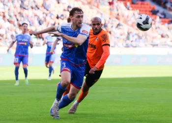 «Урал» берёт верх: екатеринбургская команда обыграла «КАМАЗ» со счётом 2:0