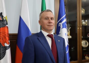 Ленар Сафин назначил Александра Груничева и. о. директора ВШГМУ КФУ