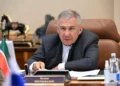 Камал театры «Зәңгәр шәл» коллекциясе белән «Камалдан» театр кибетен эшләтеп җибәрде