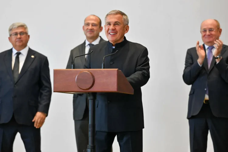 Фото: пресс-служба Раиса РТ