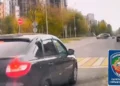 В Казани мужчина на моноколесе попал в ДТП и был госпитализирован