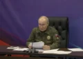 Президент РФ: солдаты и офицеры в зоне СВО действуют профессионально и преданно