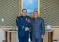 Рустам Минниханов поздравил Героя России Рамиля Ибатуллина с 50-летием